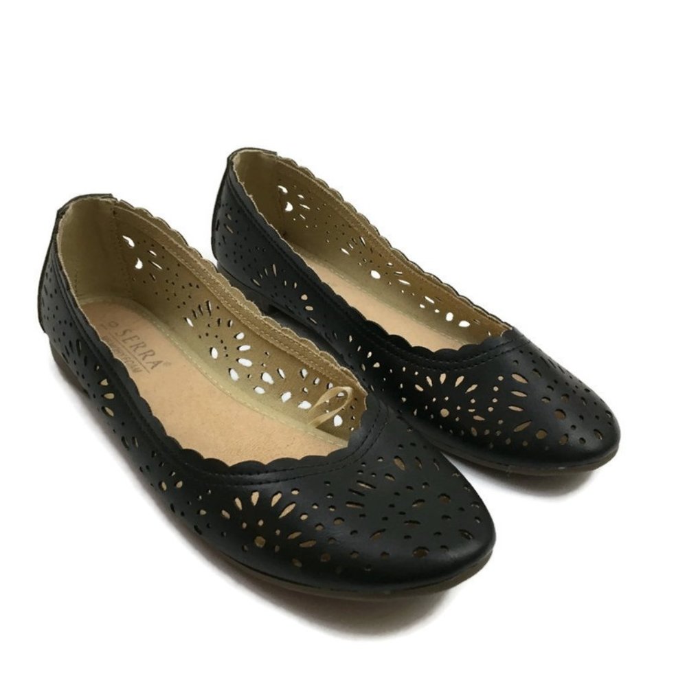 Serra Sz 10 Ladies Memory Foam Black Lattice Cutout Ballet Flats
